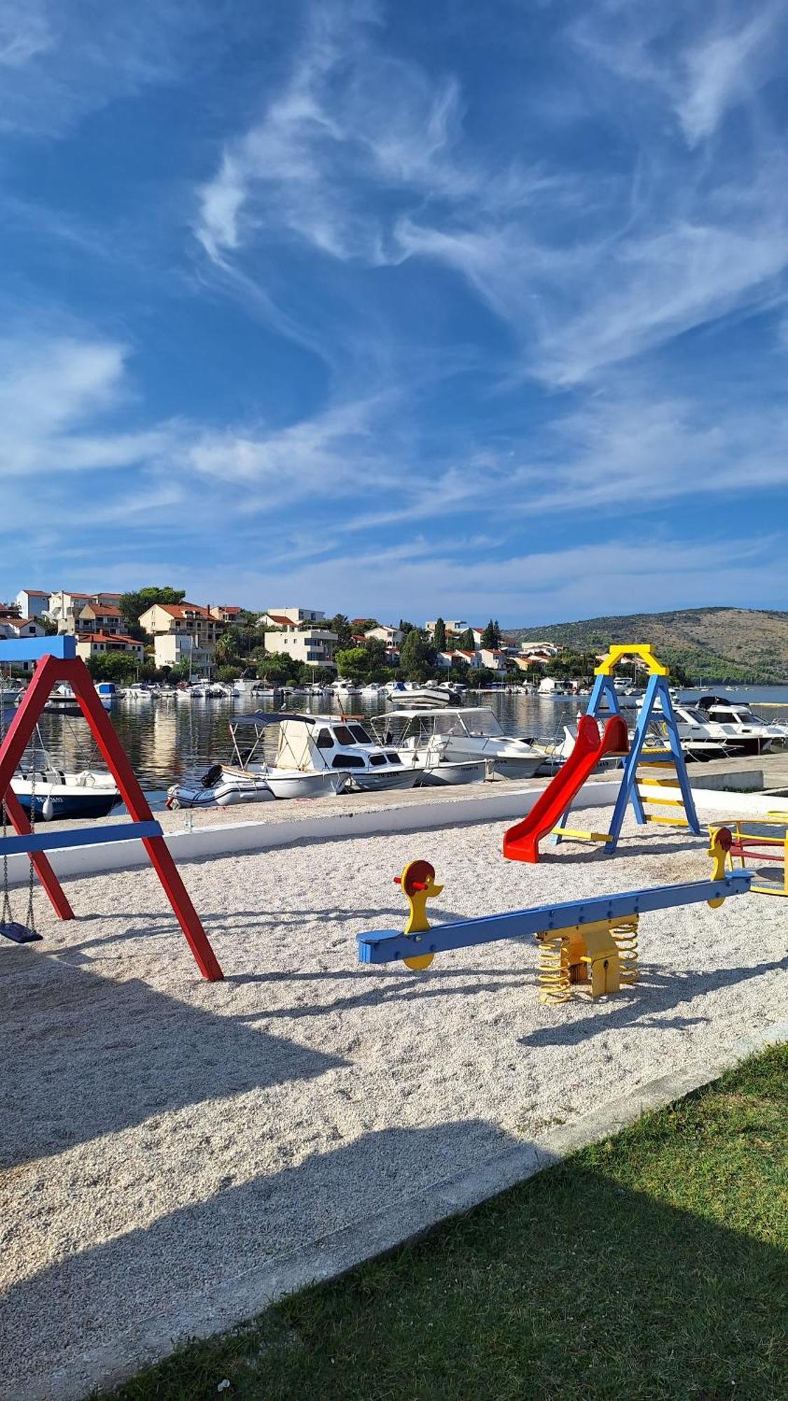 Apartmani I & J Seric Seget Vranjica Exteriér fotografie